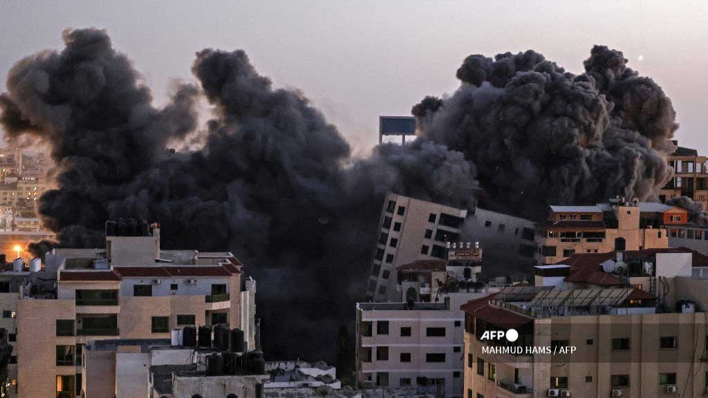 Ataque israelí en Gaza provoca el colapso de un edificio de 13 pisos