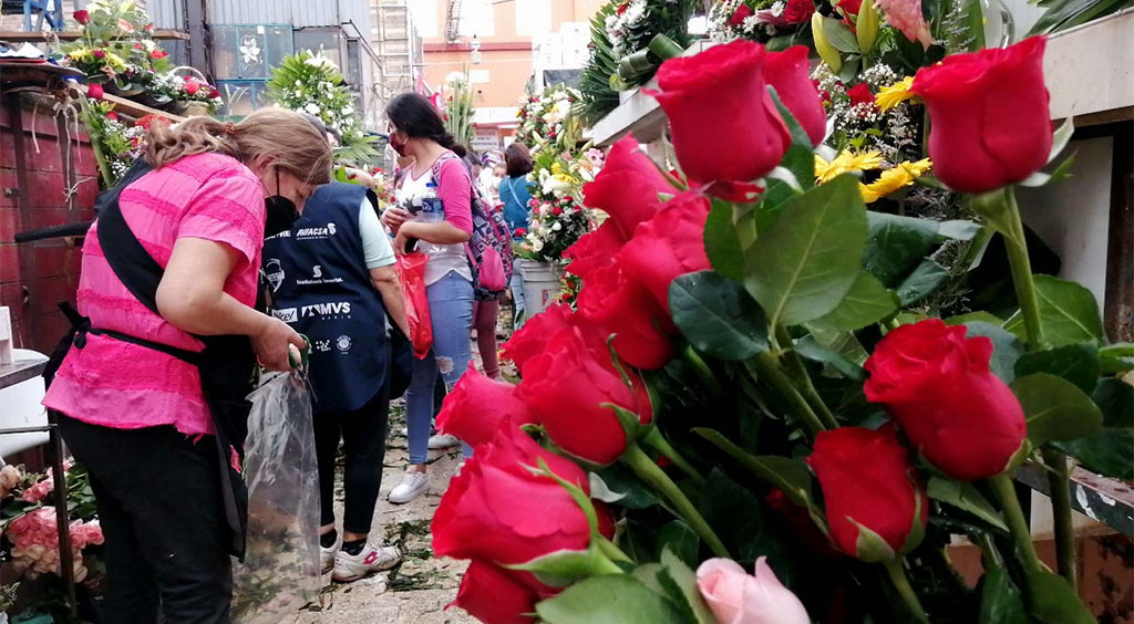 Aumenta movilidad en el centro de Celaya por el Día de las Madres