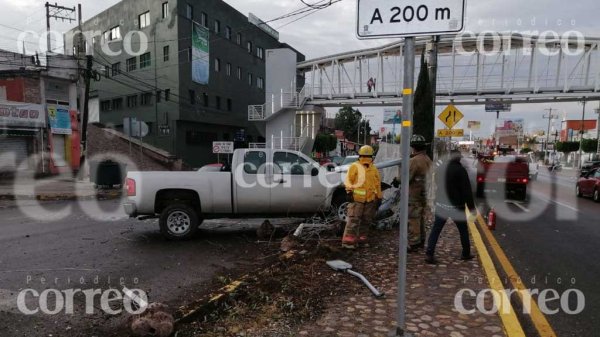 Chocan Policías Estatales en Guanajuato por ir a exceso de velocidad