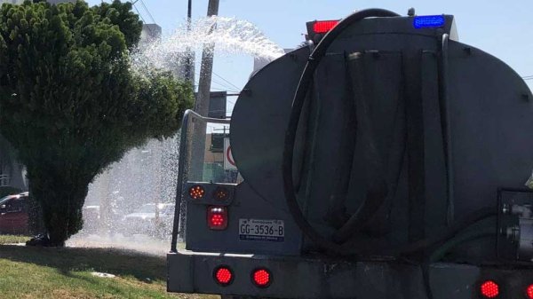 Sapal pone ojo en pipas de agua: “se surten de pozos de manera ilegal y desperdician”