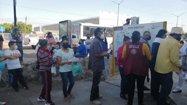 Durante el tercer día vacunación en Guanajuato la afluencia no baja