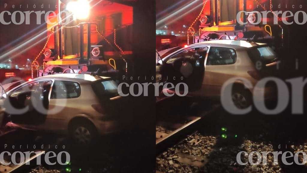 Tren impacta a vehículo en Celaya y deja a dos mujeres muertas