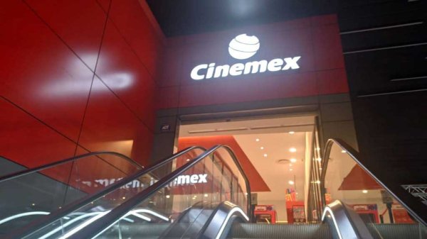 Cinemex Alaïa reabre sus puertas a un año de cierre por la pandemia