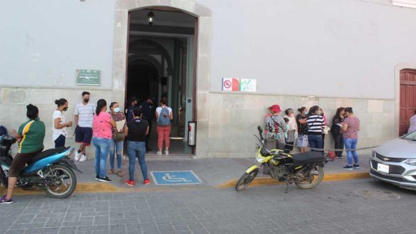 Vecinos de La Soledad buscar dialogo con Alcalde de Silao para pedir abrir el acceso a la zona