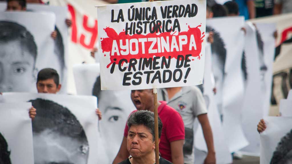 Por caso Ayotzinapa, hay una persona detenida en EE. UU: AMLO