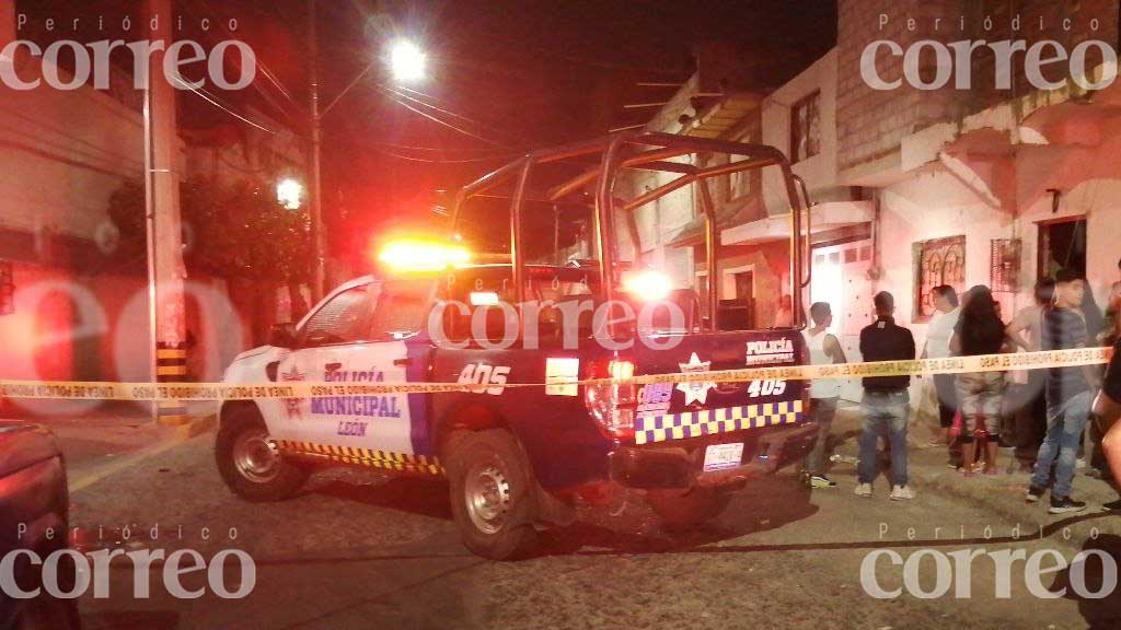 Ataque armado dentro de una vivienda deja a dos muertos y un lesionado en León