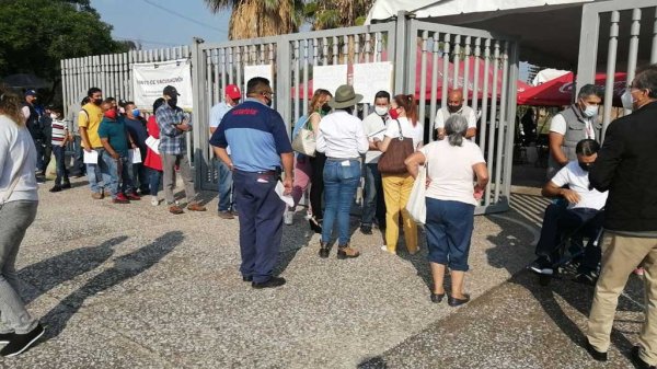 Inicia vacunación contra Covid-19 para el grupo de 40 a 49 años en Celaya