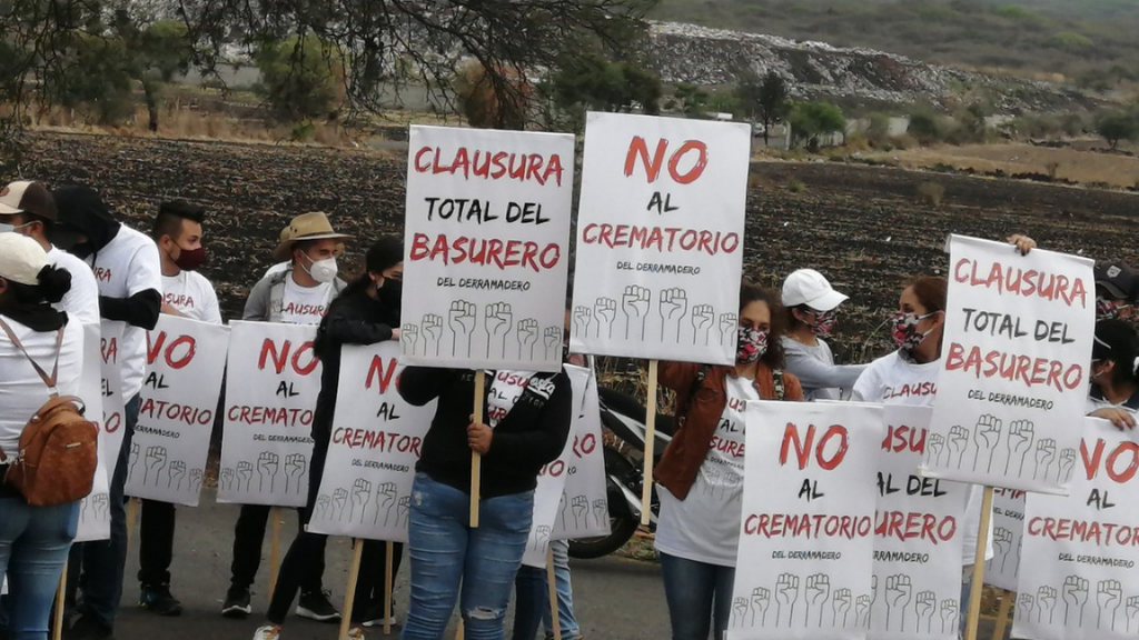 Piden clausurar el relleno sanitario de Uriangato y rechazan la construcción de crematorio