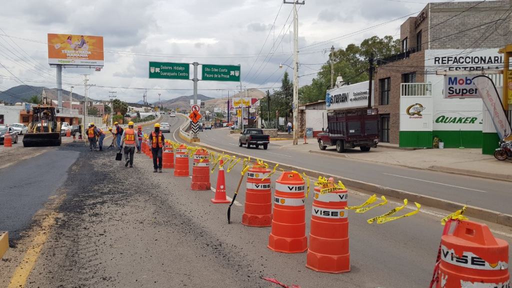 Cierran carril del distribuidor vial Santa Fe