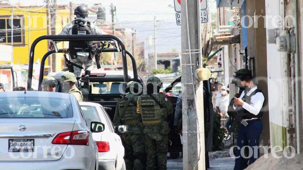 Discusión entre vecinos termina a machetazos en Villas del Bajío, Celaya