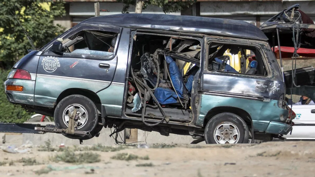 Al menos 7 civiles muertos en dos atentados con bomba en Kabul