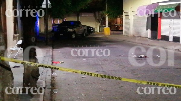 Dos heridos de un ataque en pleno centro de León, se refugian en taquería