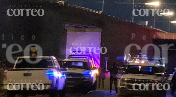 Descubren un cuerpo en carretera de Salamanca rumbo a Irapuato