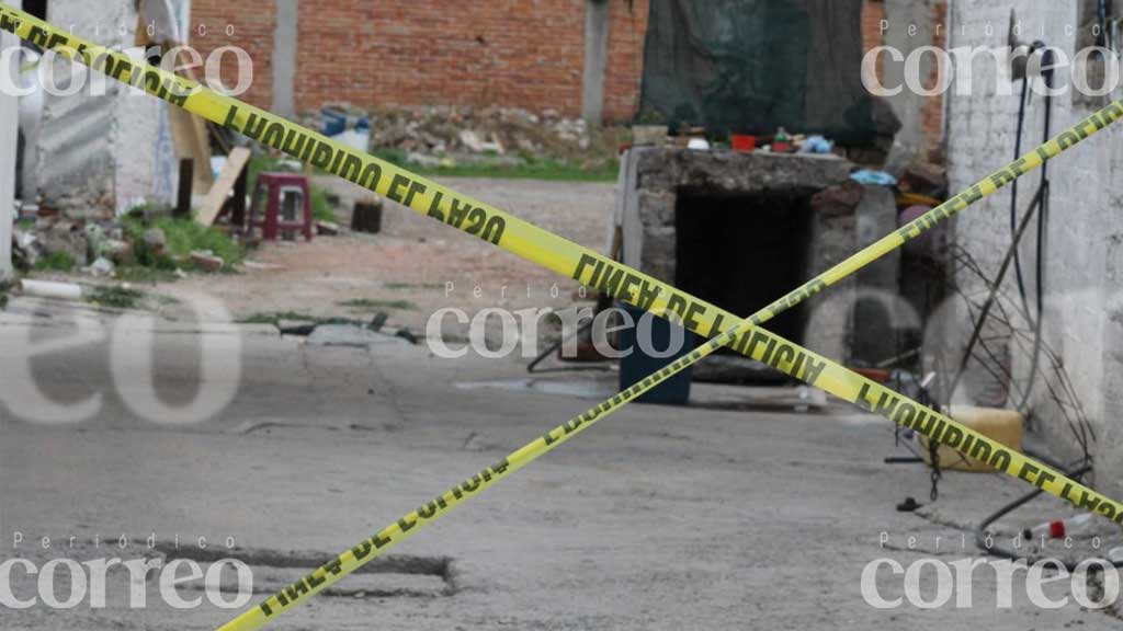 Ejecutan a un hombre dentro de un estacionamiento en Apaseo el Grande