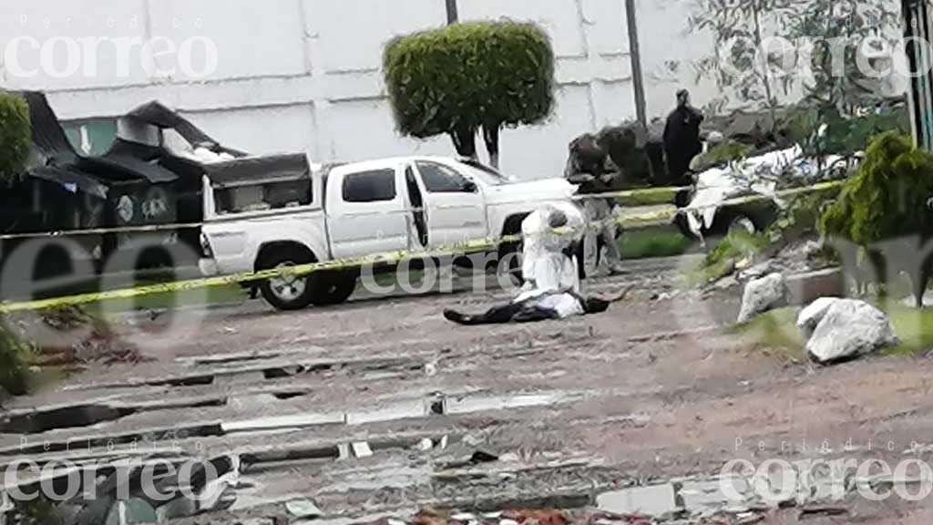 Hallan el cadáver de un hombre en un camino de terracería de Acámbaro