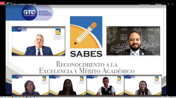 Reciben estudiantes reconocimiento a la ‘Excelencia y Mérito Académico SABES 2021’