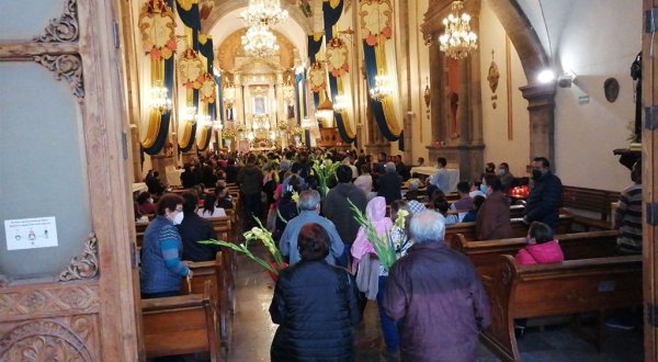 Acambarenses no olvidan sus tradiciones y festejan a la Virgen del Refugio