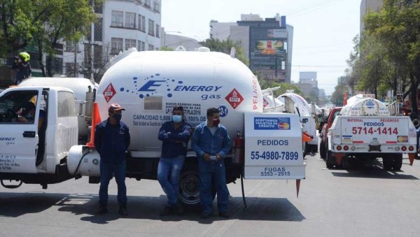 Denuncias e intervención de GN: así hará frente AMLO a protestas de gaseros