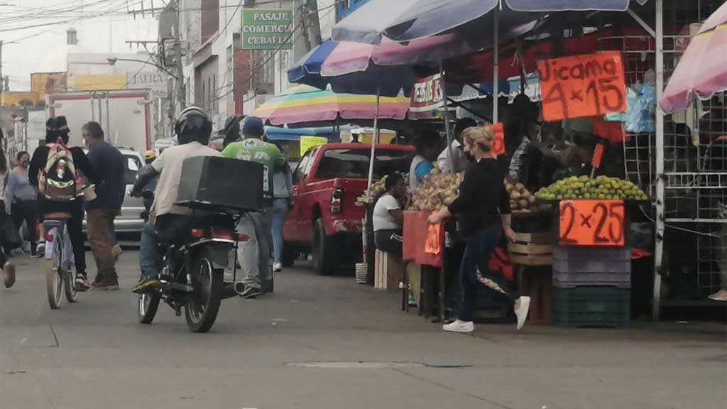 Persiste crecimiento del comercio semifijo en el mercado Tomasa Esteves