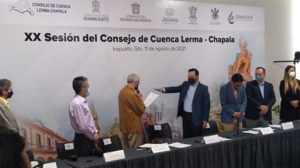 Reeligen a  Roberto Castañeda como presidente del Consejo de la Cuenca Lerma Chapala