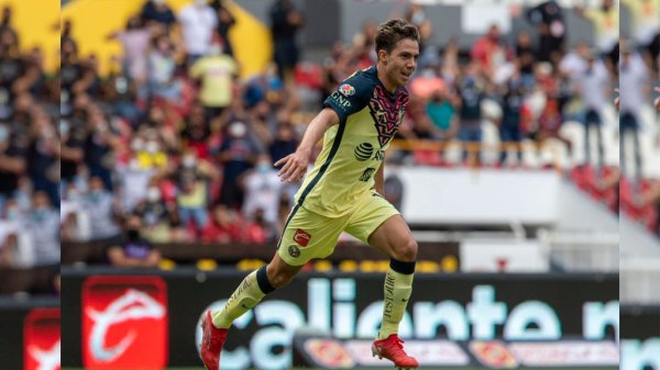 América llega a la cima; derrota a Atlás con gol de Córdova