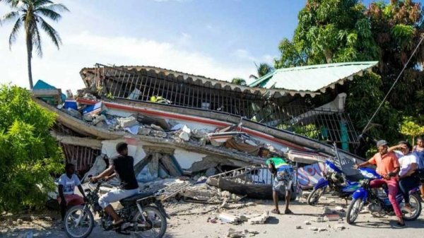 Terremoto en Haití deja cerca de mil 300 fallecidos