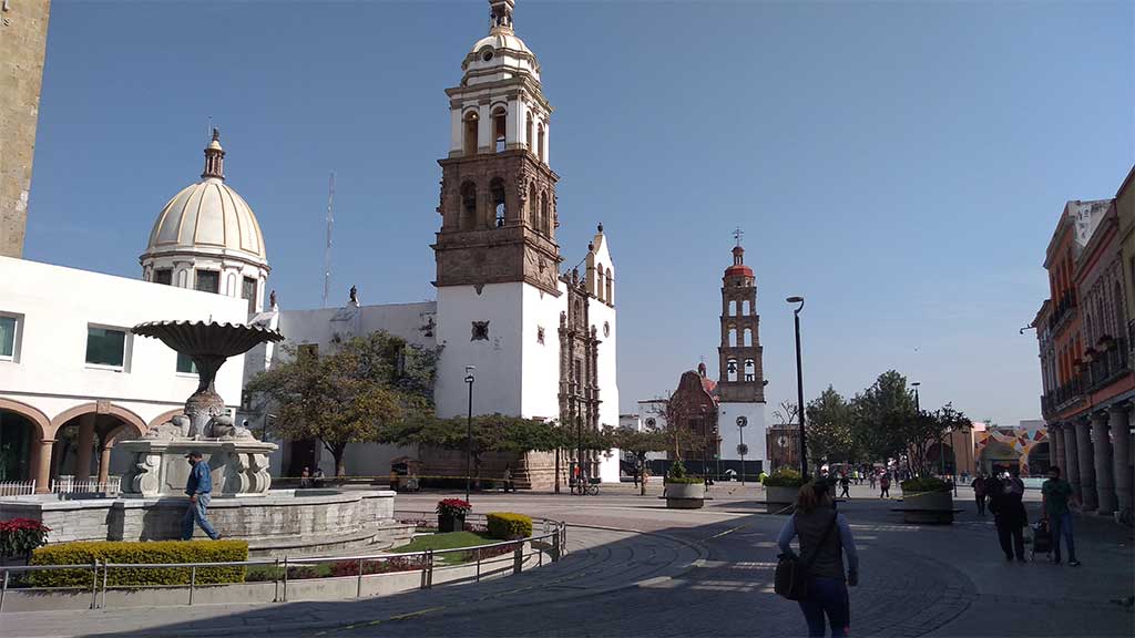 Realizarán estudio para determinar el estado de la catedral de Irapuato