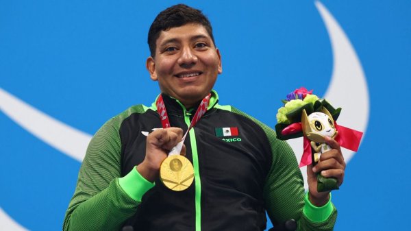 Ni centro ni apoyo: los obstáculos que venció ‘Chucho’ Hernández hasta ser campeón