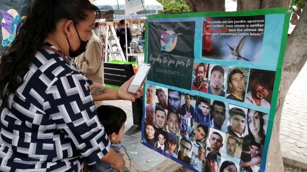 Con dolor, tristeza y fe, colectivos en Salvatierra recuerdan a sus desaparecidos