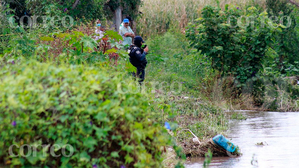 Hallan el cuerpo de un hombre en Río Huascato en Pénjamo