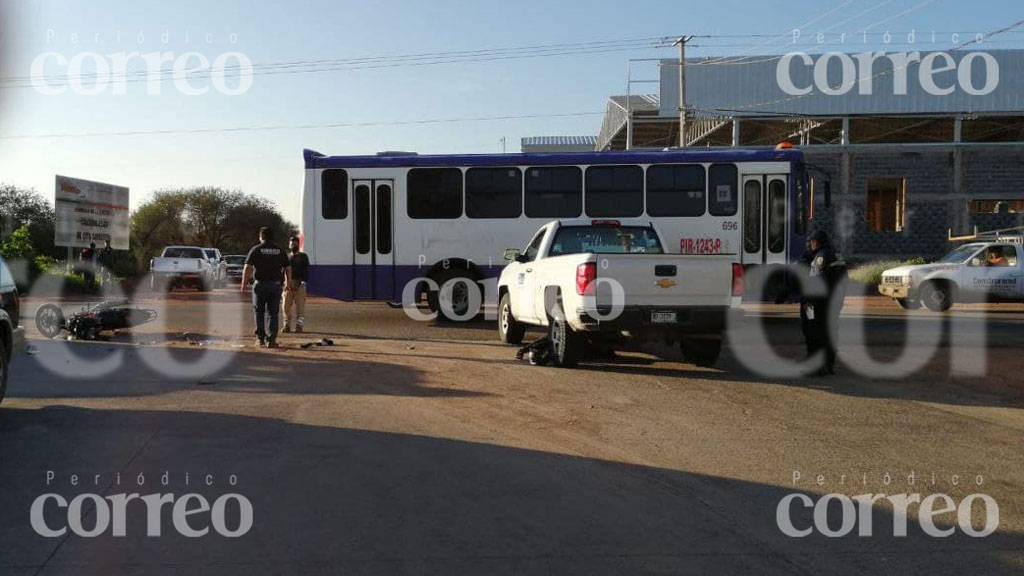 Pénjamo: choque en Santa Ana Pacueco provoca la muerte de una mujer