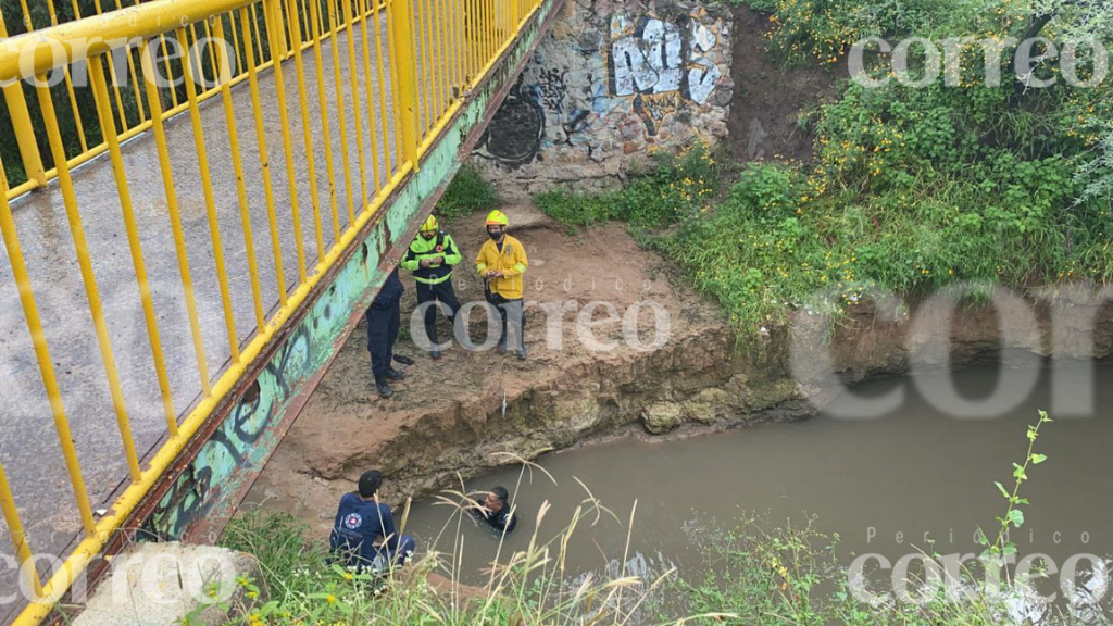 Más de 16 horas y aún no encuentran a David, niño que cayó en arroyo de León