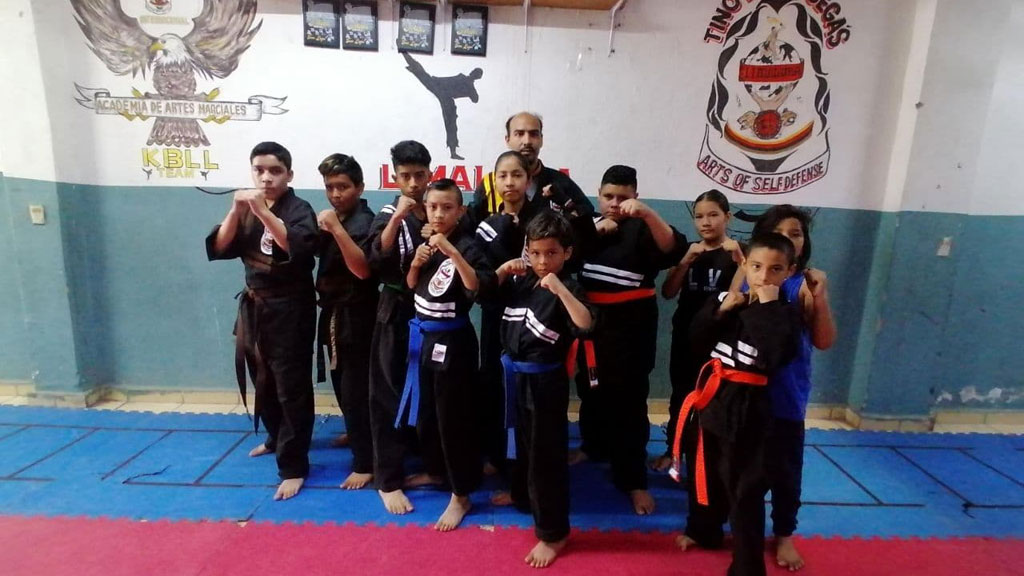 Fernanda y Zadquiel sueñan con ser campeones; aún sin tatami, podrían conseguirlo