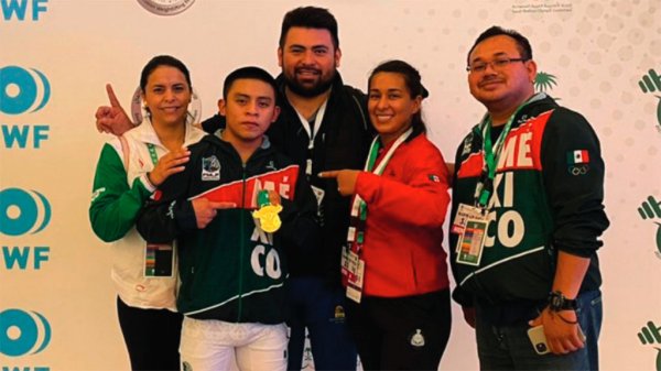 Mexicanos ganan medallas en mundial de Levantamiento de Pesas