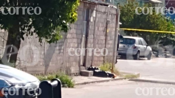 Abandonan restos humanos dentro de dos bolsas negras en Celaya