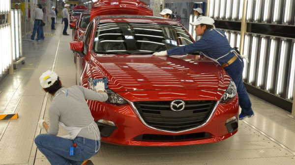 Mazda Salamanca se reactivará tras paros por inundación y escasez de insumos