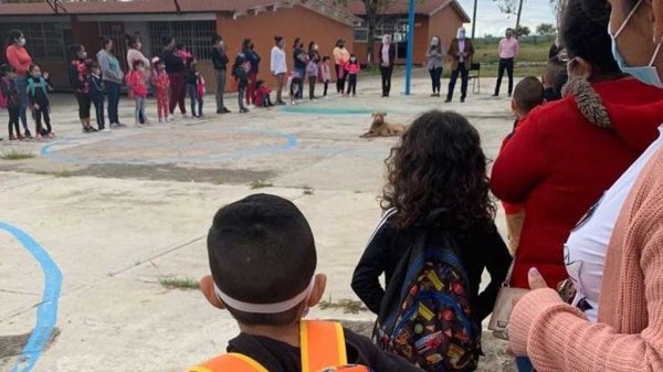 Silao: Habitantes de Bajío de Bonillas denuncian robos en escuelas