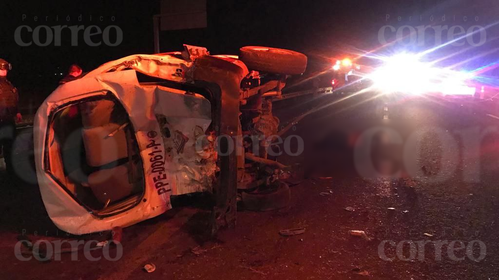 Accidente en carretera de Pénjamo deja a un muerto y siete heridos