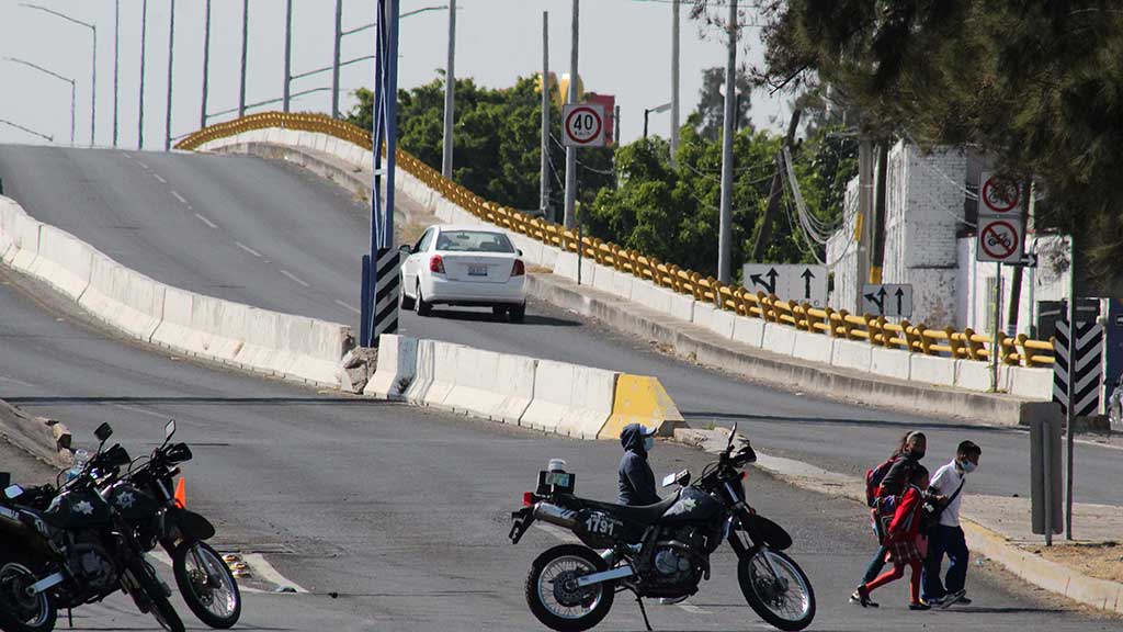 Avenida Irrigación quedó ‘paralizada’ tras homicidio de policía en Celaya