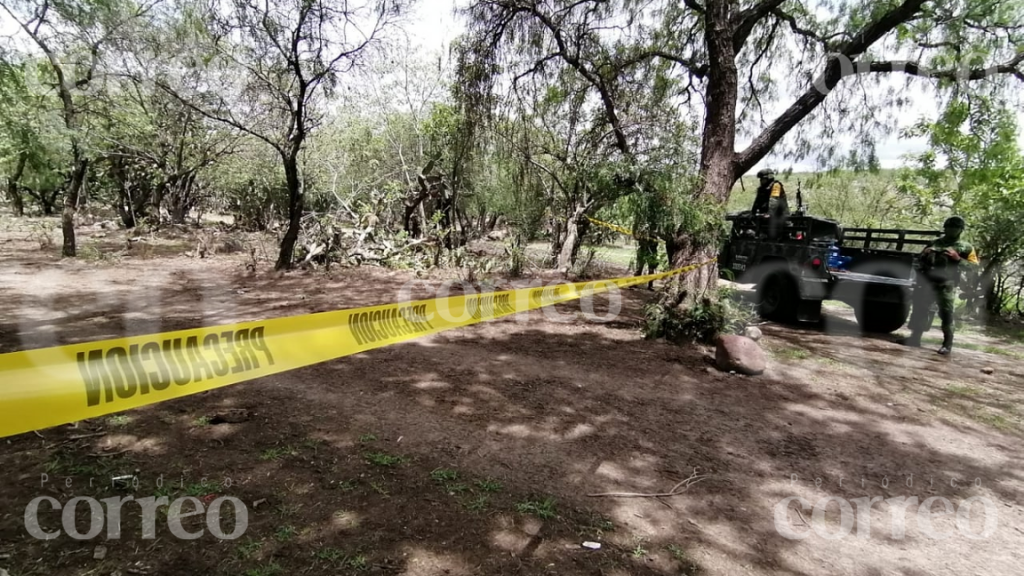 Hallan cadáver con lesiones de bala en zona cerril de Juventino Rosas