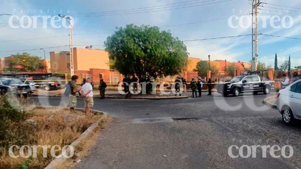 Acribillan a un hombre a metros de una primaria en Apaseo el Grande