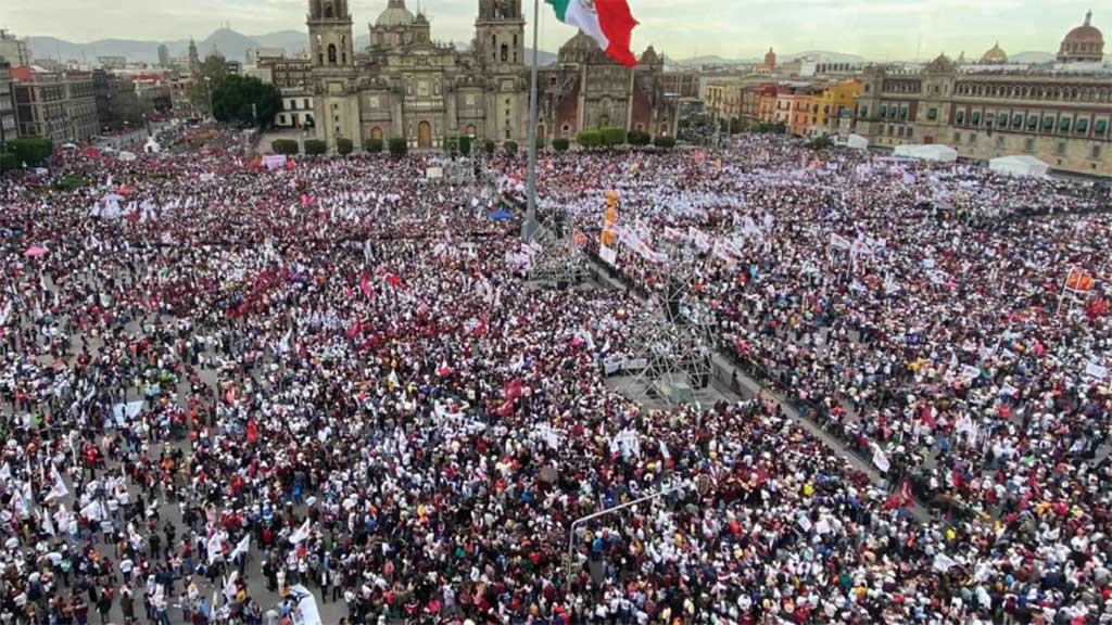 AMLO abarrota el zócalo de la CDMX con discurso por su tercer año de gobierno