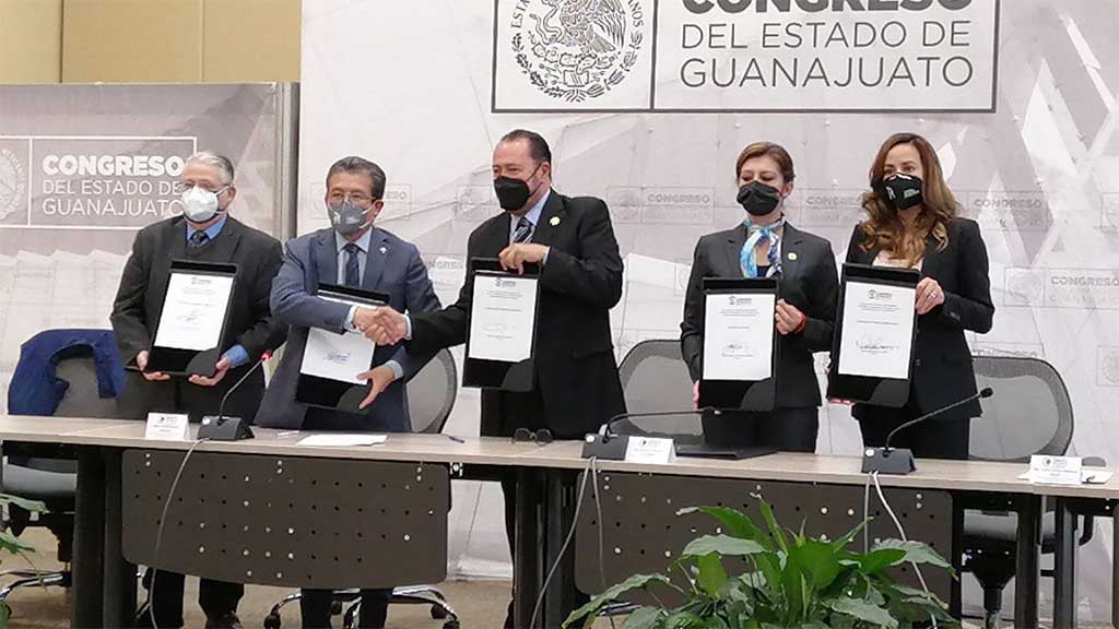 Congreso firma convenio con el TJA para fortalecer la justicia administrativa