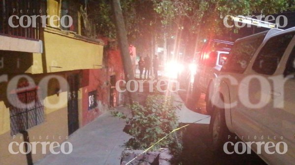 Ultiman a hombre dentro de un domicilio en El Coecillo, León