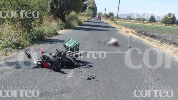 Muere motociclista en accidente sobre camino a la comunidad San Elías, Celaya