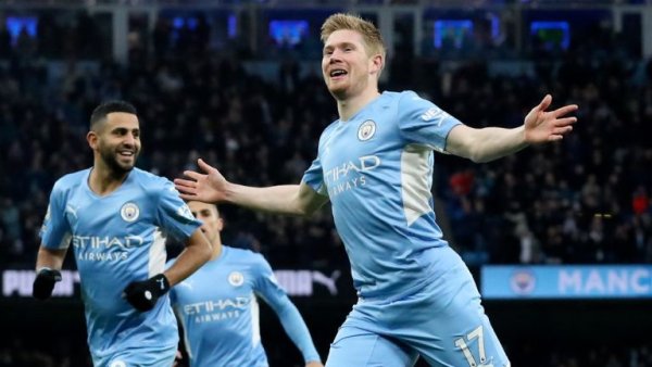 Manchester City incrementa su ventaja como líder tras golear al Leicester