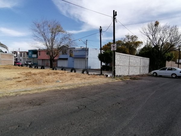 Salamanca: ¿seguridad o libre tránsito?, disyuntiva crece en Las Granjas por bardas