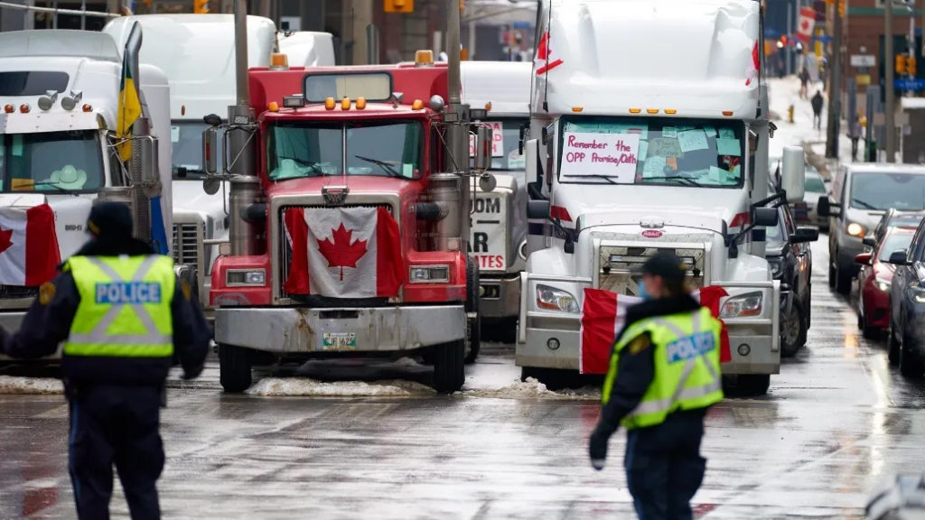 Trudeau declara emergencia nacional por protestas antivacunas en Ottawa