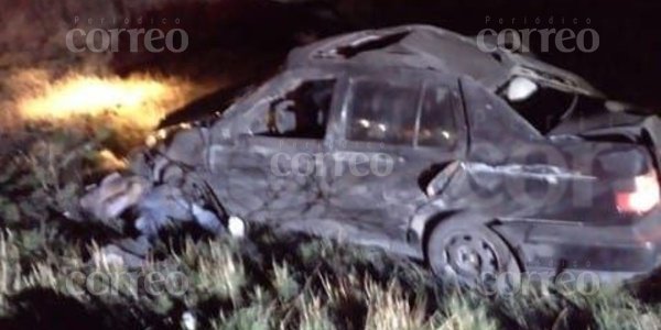 Fallece un hombre tras aparatoso accidente en la Romita-Cuerámaro