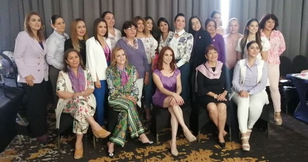 Mujeres reactivan la economía de Salamanca con emprendimientos: Amexme